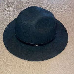 Ralph Lauren wool hat